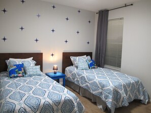 House, Multiple Beds