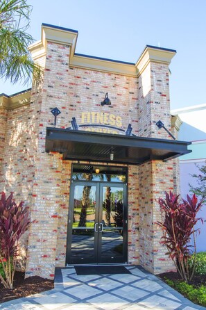 Townhome, 5 Bedrooms | Pintu masuk hartanah