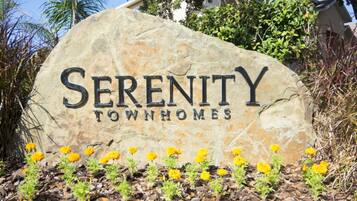 Townhome, 3 Bedrooms | Kawasan hartanah