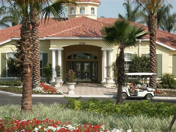 Villa, 6 Bedrooms | Property grounds