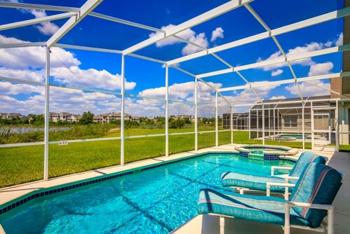 Pinewood Country Estates 714