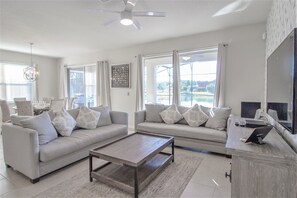 Interior detail - Golden Palms Vacation Resort 2580 (Kissimmee)