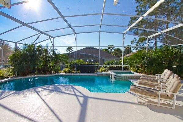 Indoor pool - Highlands Reserve Golf & Country Club 429 (Davenport)