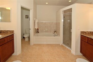 House, 4 Bedrooms | Bathroom | Hair dryer, towels - Crystal Cove 4725 (Kissimmee)