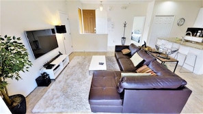 Townhome, 4 Bedrooms | Living area