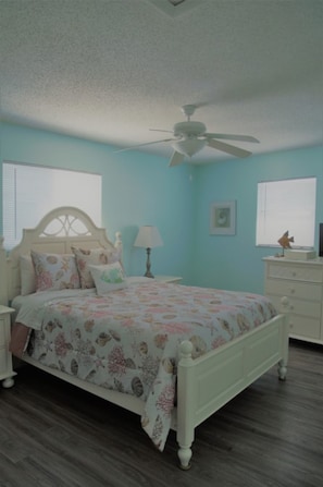 Condo, 2 Bedrooms | 2 bedrooms, iron/ironing board, free WiFi