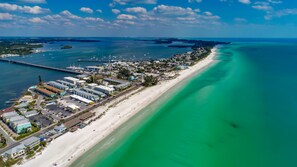 Aerial view - Anna Maria Island 601 A203 (Bradenton Beach)