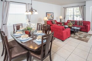 Living area - Windsor Hills 2548 (Kissimmee)