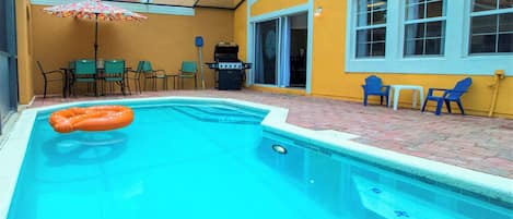 Townhome, 4 Bedrooms | Kolam renang tertutup | Kolam renang terbuka