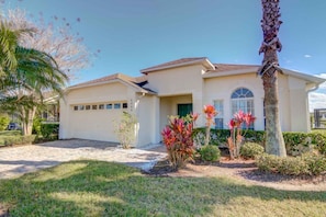 House, 4 Bedrooms | Front of property