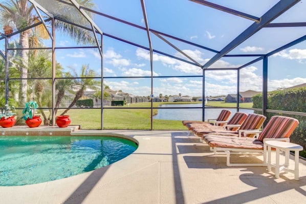 House, 4 Bedrooms | Indoor pool