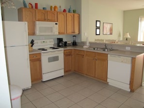 Pientalo, 3 makuuhuonetta | Yksityinen keittiö | Astianpesukone, keittoastiat/astiat/ruokailuvälineet