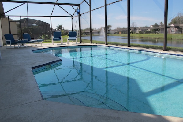 Maison, 3 chambres | Piscine couverte