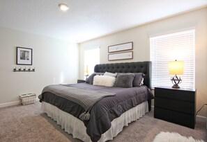 Townhome, 4 Bedrooms | 4 bedrooms, free WiFi, bed sheets - Champions Gate 1570 (Davenport)