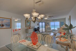 Condo, 2 Bedrooms | In-room dining