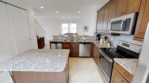 Casa, 6 camere da letto | Cucina privata | Lavastoviglie, pentole/stoviglie/utensili
