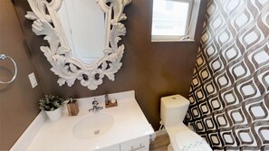 House, Multiple Beds | Bathroom | Towels - Sonoma Resort 3841 (Kissimmee)