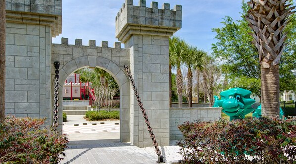 Townhome, 3 Bedrooms | Property grounds