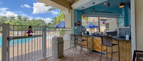 Townhouse, 3 kamar tidur | Bar tepi kolam renang