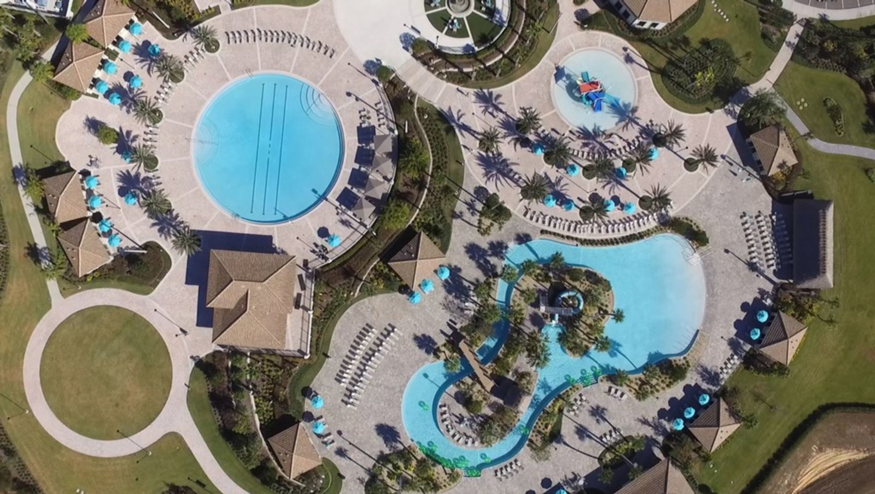 House, Multiple Beds | Water park