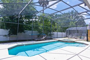 House, 6 Bedrooms | Outdoor pool