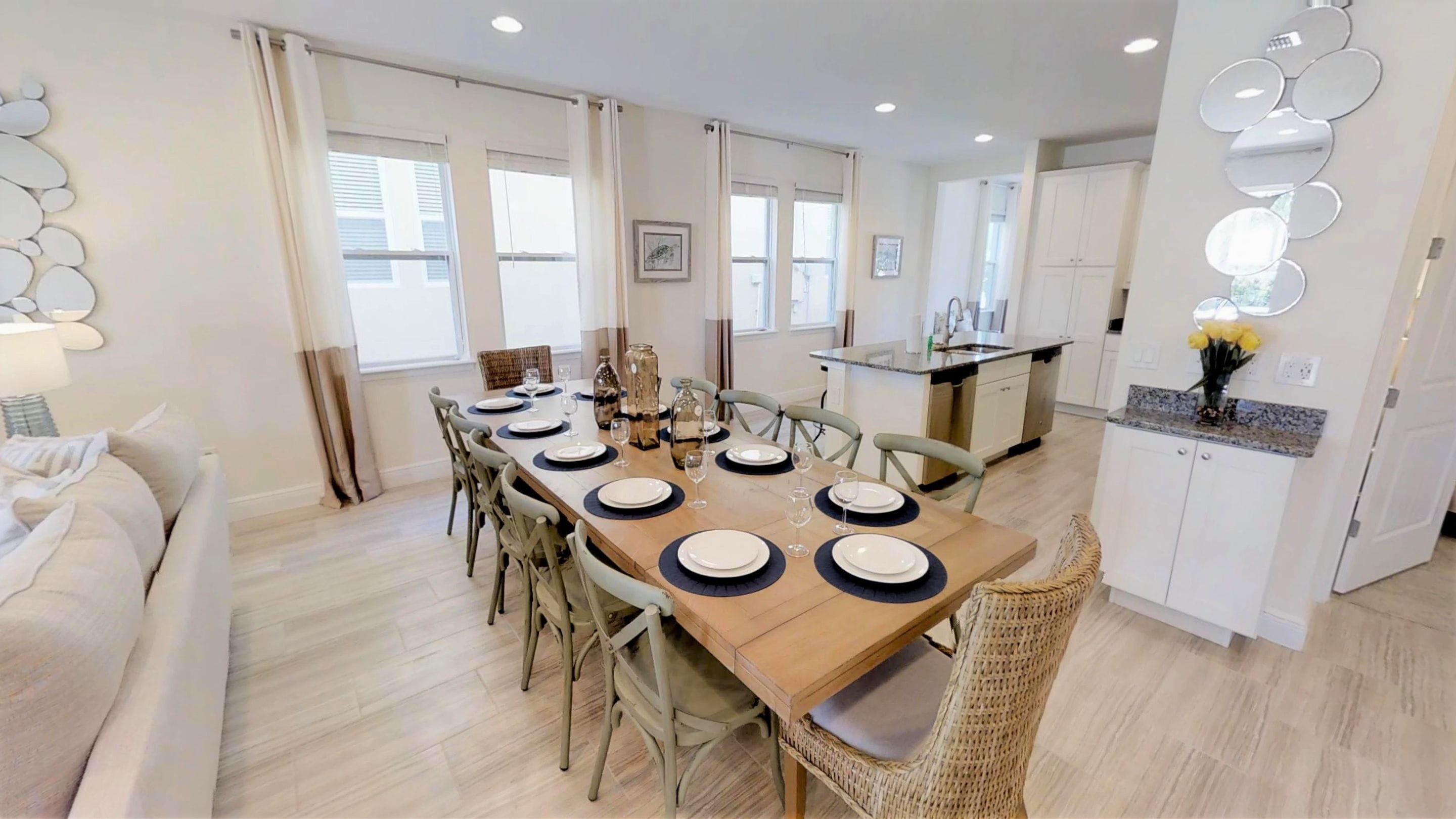 Hus, flere senger | Spiseområde på rommet