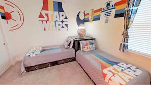 Casa, varias camas | Habitación temática infantil