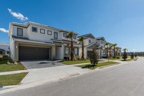 House, 6 Bedrooms | Front of property - Sonoma Resort 2692 (Kissimmee)