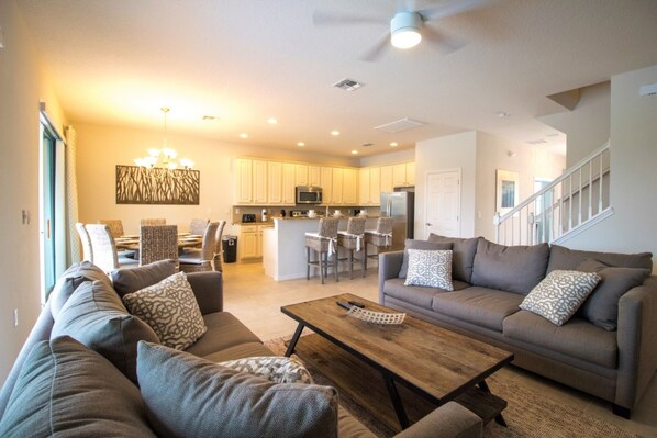 House, Multiple Beds | Living area | TV, video-game console