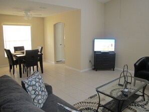 單棟房屋, 3 間臥室 | 客廳