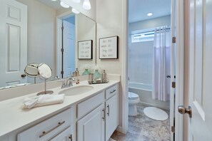 House, 5 Bedrooms | Bathroom - Solara Resort 9047 (Kissimmee)