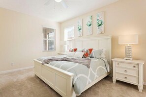 House, 6 Bedrooms