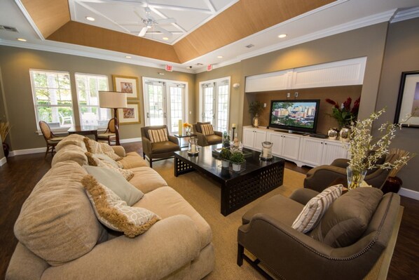 Townhome, 4 Bedrooms | Living area | Flat-screen TV