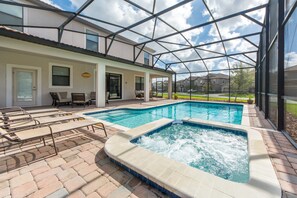 Outdoor pool - Champions Gate 1470 (Davenport)