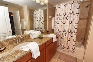 Townhome, 4 Bedrooms | Bathroom | Hair dryer, towels