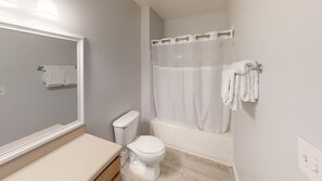 Apartment, 2 Bedrooms | Bathroom - Runaway Beach 3002 B22.202 (Kissimmee)
