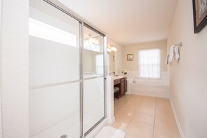 House, 6 Bedrooms | Bathroom | Hair dryer, towels - Windsor Hills 2583 (Kissimmee)