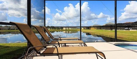 House, 4 Bedrooms | Sun deck