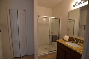 Ferienhaus, 5 Schlafzimmer | Badezimmer | Haartrockner, Handtücher