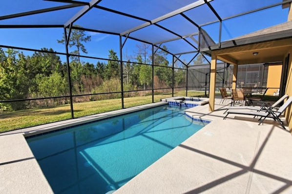 House, 5 Bedrooms | Outdoor pool