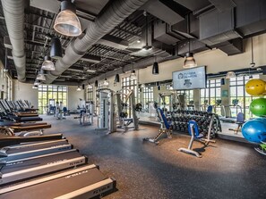 House, 4 Bedrooms | Gym