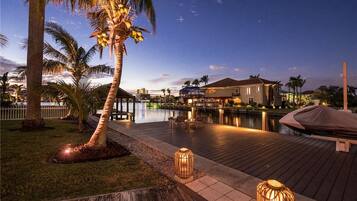 House, 3 Bedrooms | Dock