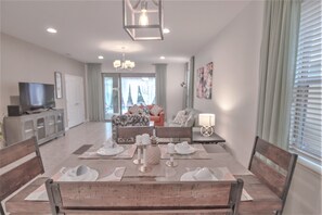 House, 6 Bedrooms | In-room dining - Windsor at Westside 1852 (Kissimmee)