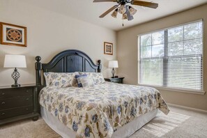 Condo, 3 Bedrooms