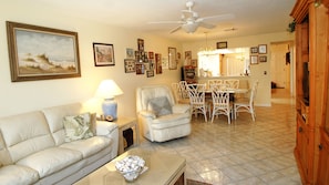 Condo, 2 Bedrooms | 2 bedrooms, free WiFi - Anna Maria Island 601 (Bradenton Beach)