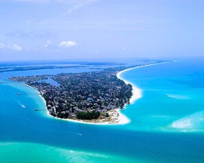 Condo, 2 Bedrooms | Beach/ocean view - Anna Maria Island 4102 - 5 (Holmes Beach)