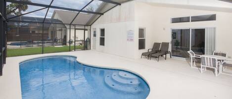 House, 3 Bedrooms | Indoor pool | Outdoor pool