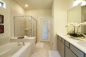 Bathroom - Solterra 5405 (Davenport)