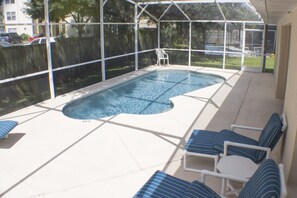Piscine extérieure