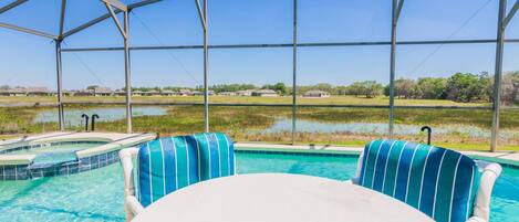 House, 4 Bedrooms | Indoor pool